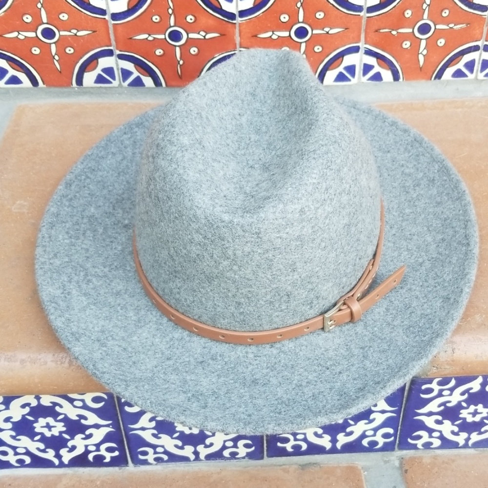 Detache wool hat size L/XL